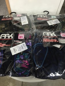 スノーボードアイテム ARKプロテクター、KFCベルト入荷しました！！