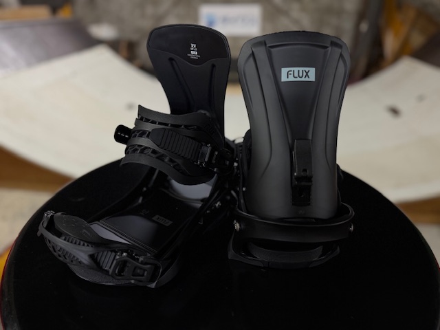 スノーボードアイテム FLUX BINDING 2025-2026 NewModel 入荷しました！！